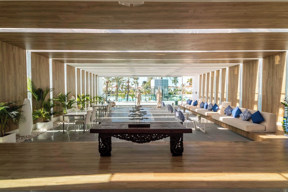 Hotel LIVVO Dunagolf Suites — Restaurant & bars in Maspalomas, Canary Islands