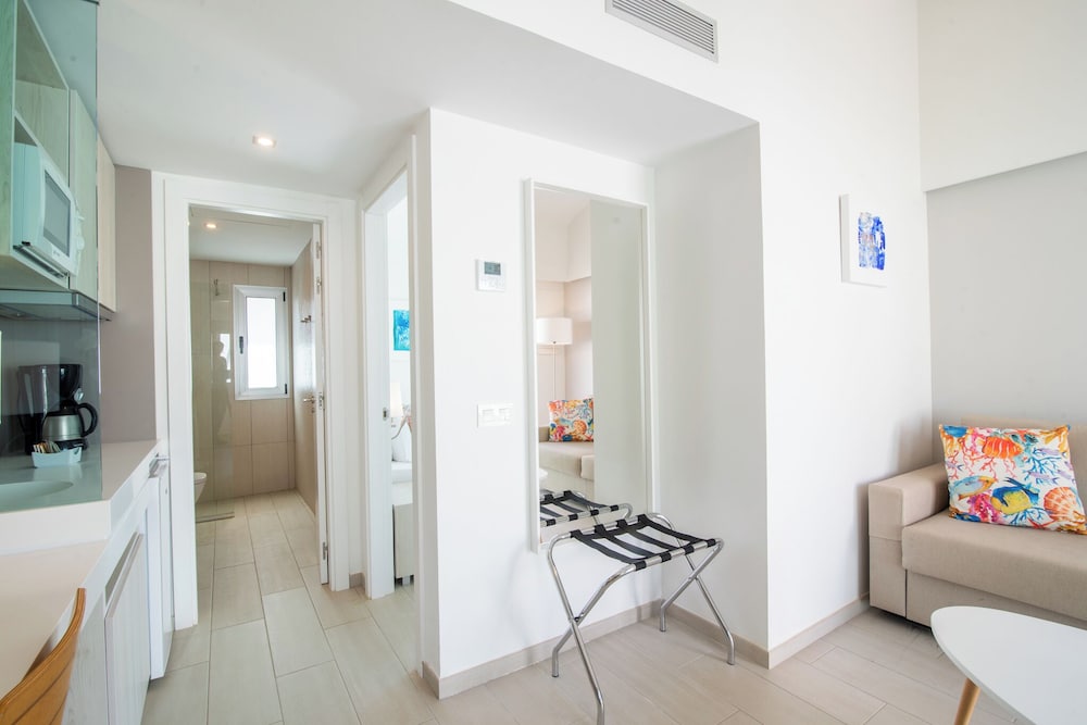 Hotel LIVVO Dunagolf Suites — Hotel rooms in Maspalomas, Canary Islands