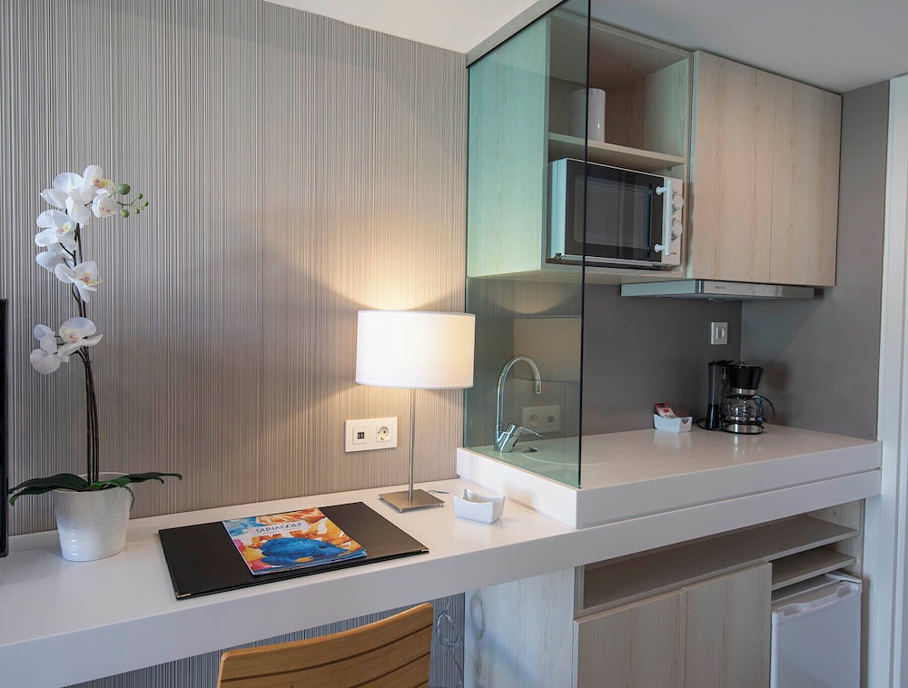 Hotel LIVVO Dunagolf Suites — Hotel rooms in Maspalomas, Canary Islands