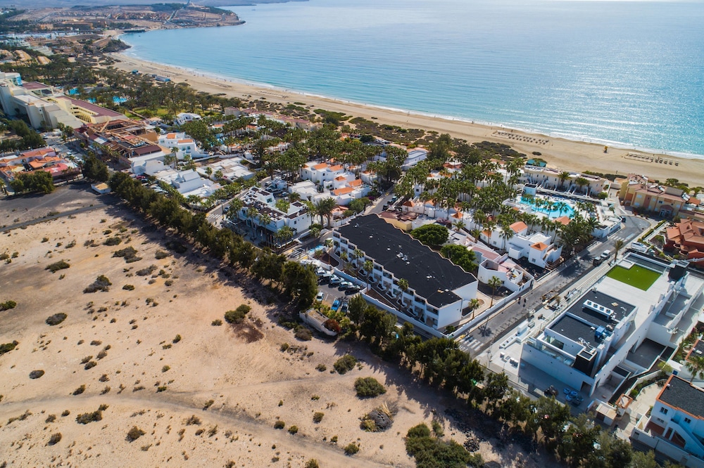 Bahía Calma Beach — Beach in Costa Calma, Canary Islands