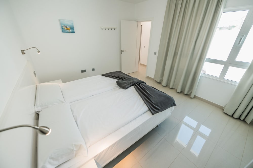 Bahía Calma Beach — Hotel rooms in Costa Calma, Canary Islands