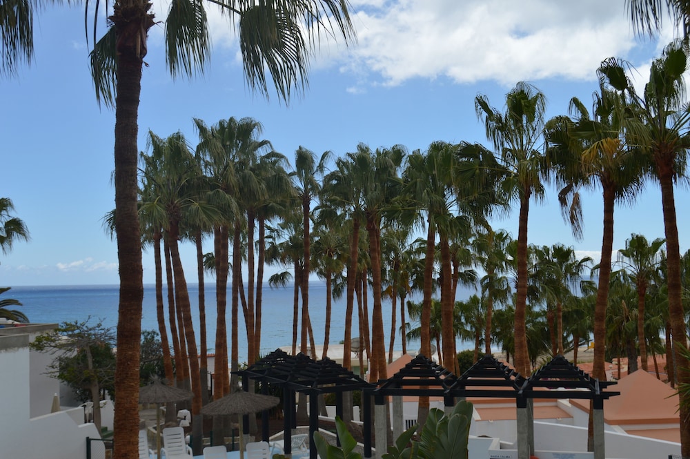 Bahía Calma Beach — Beach in Costa Calma, Canary Islands