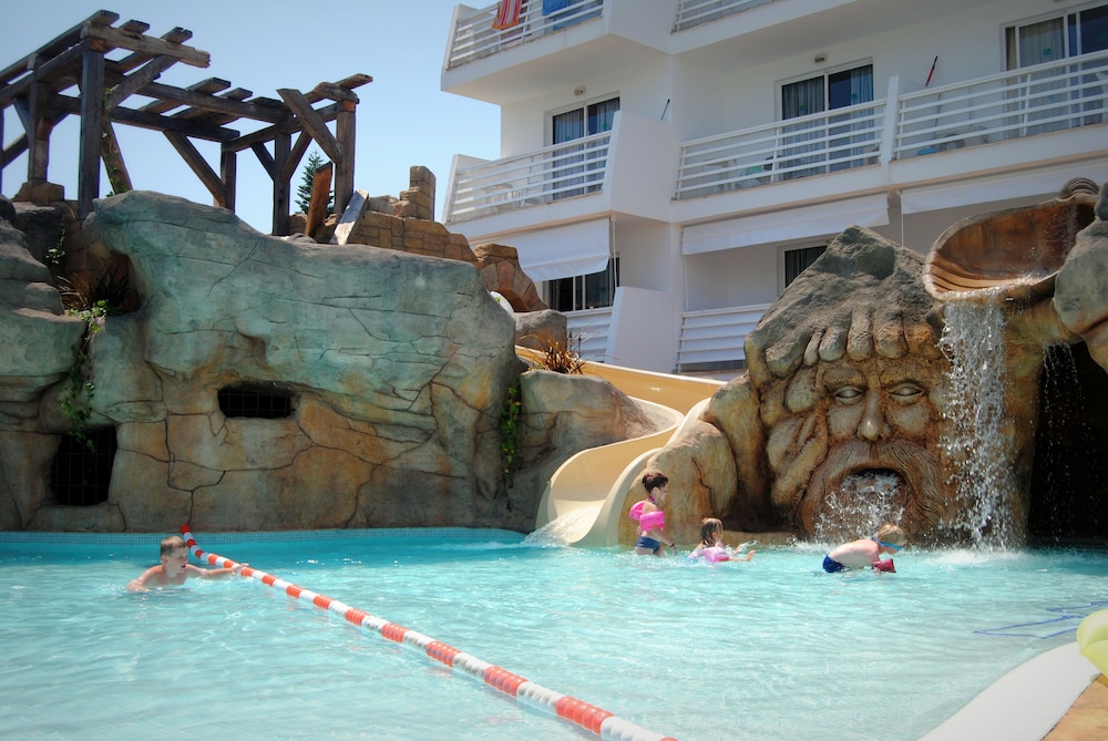 Pirates Village — Attractions for children in Santa Ponca, Balearic Islands