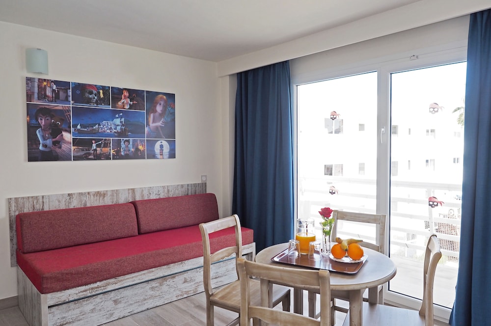 Pirates Village — Hotel rooms in Santa Ponca, Balearic Islands