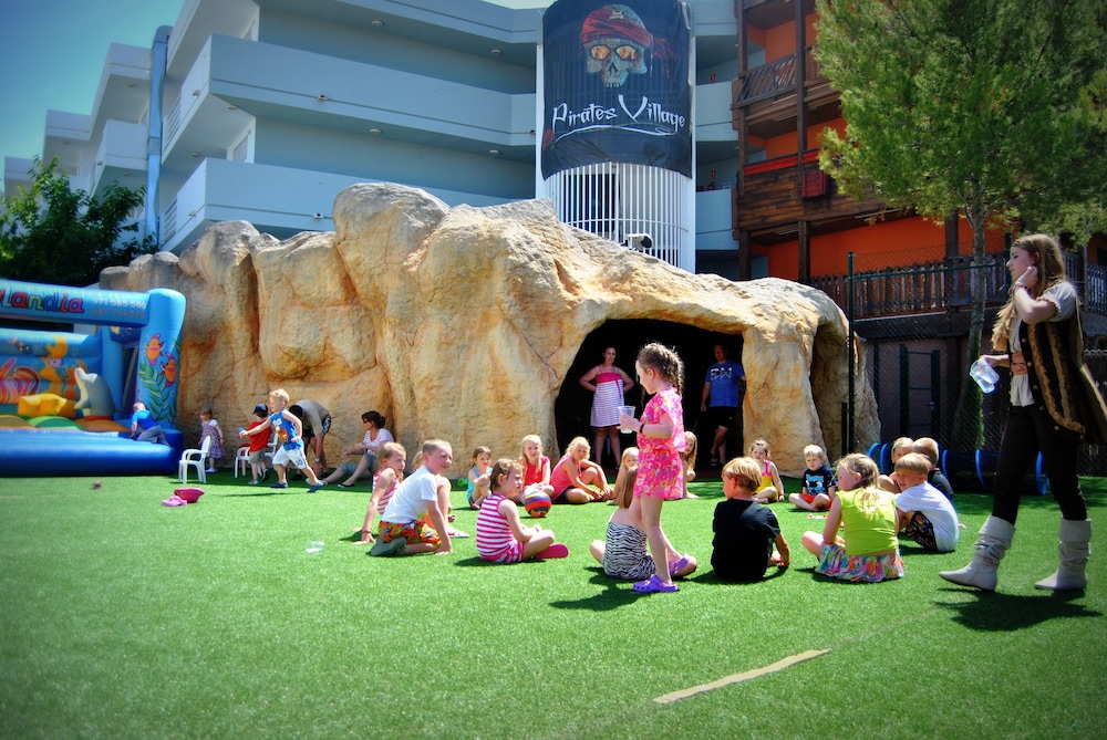 Pirates Village — Attractions for children in Santa Ponca, Balearic Islands