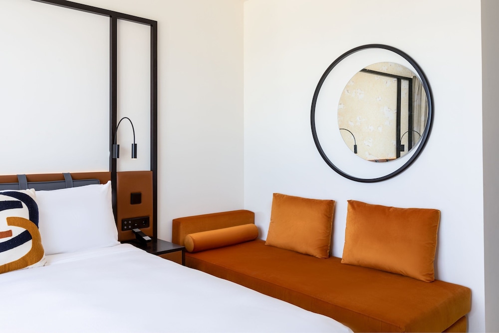 Hotel Riomar Ibiza, A Tribute Portfolio Hotel — Hotel rooms in Santa Eulalia, Balearic Islands