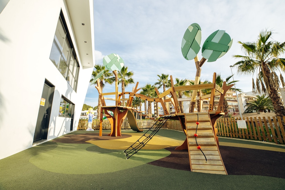 Alannia Salou Resort — On-site activities in Salou, Catalonia