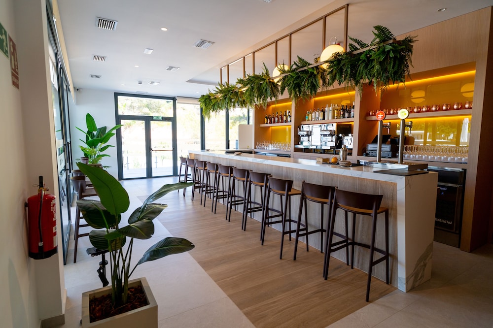 Alannia Salou Resort — Restaurant in Salou, Catalonia