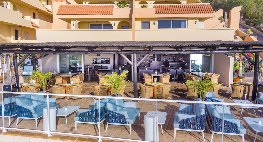 Wyndham Residences Costa Adeje — Restaurant & bars in Costa Adeje, Canary Islands