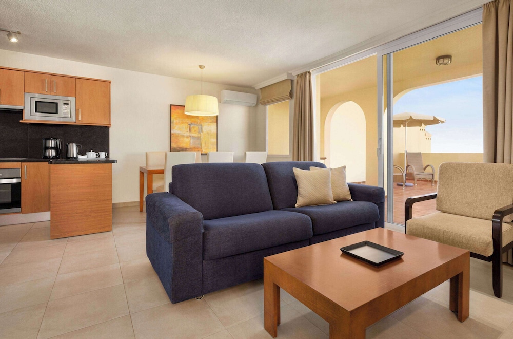 Wyndham Residences Costa Adeje — Hotel rooms in Costa Adeje, Canary Islands