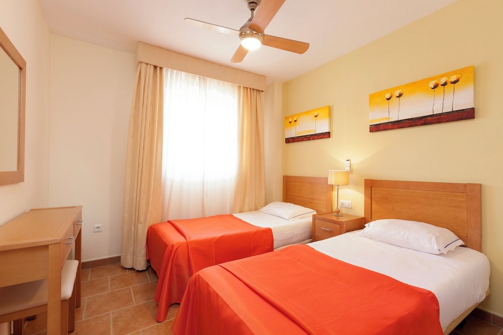 Crown Resorts Club Marbella — Hotel rooms in Mijas, Andalusia