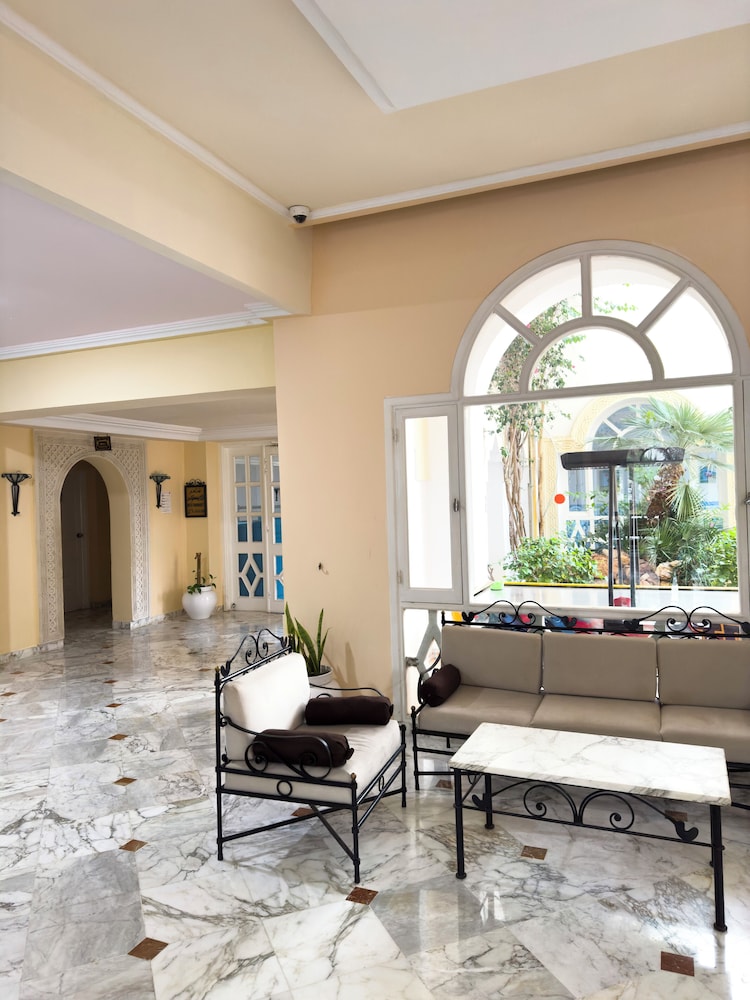 Green Golf Hammamet — Hotel building in Hammamet, Nabeul