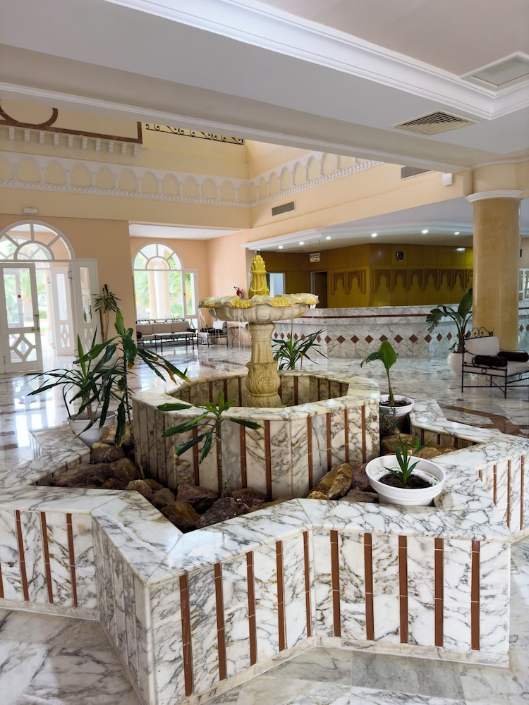 Green Golf Hammamet — Hotel building in Hammamet, Nabeul