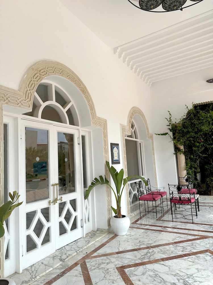 Green Golf Hammamet — Hotel building in Hammamet, Nabeul