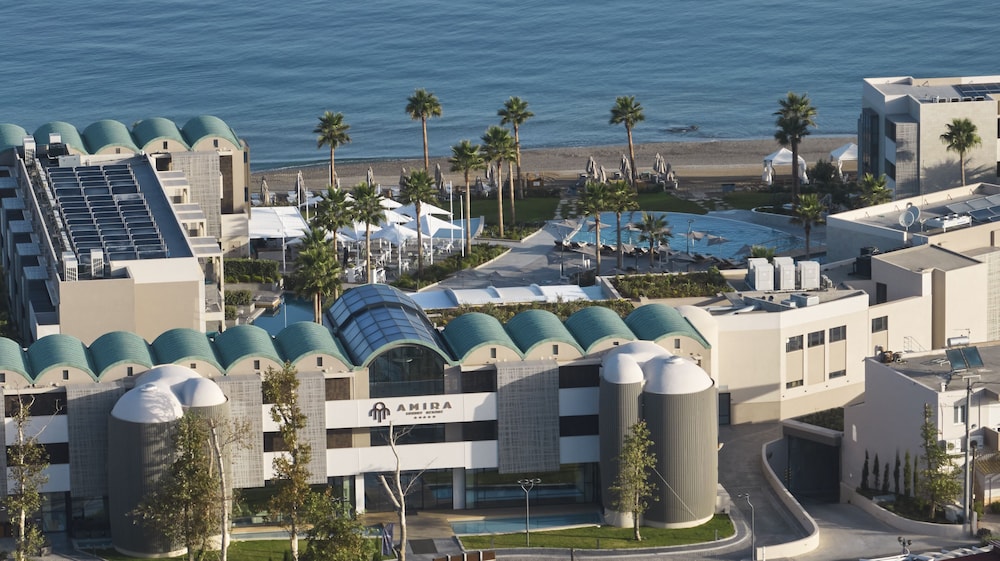 AMIRA LUXURY RESORT & SPA — Hotel building in Rethymnon