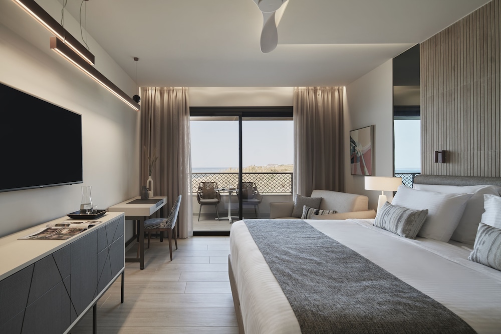 AMIRA LUXURY RESORT & SPA — Hotel rooms in Rethymnon