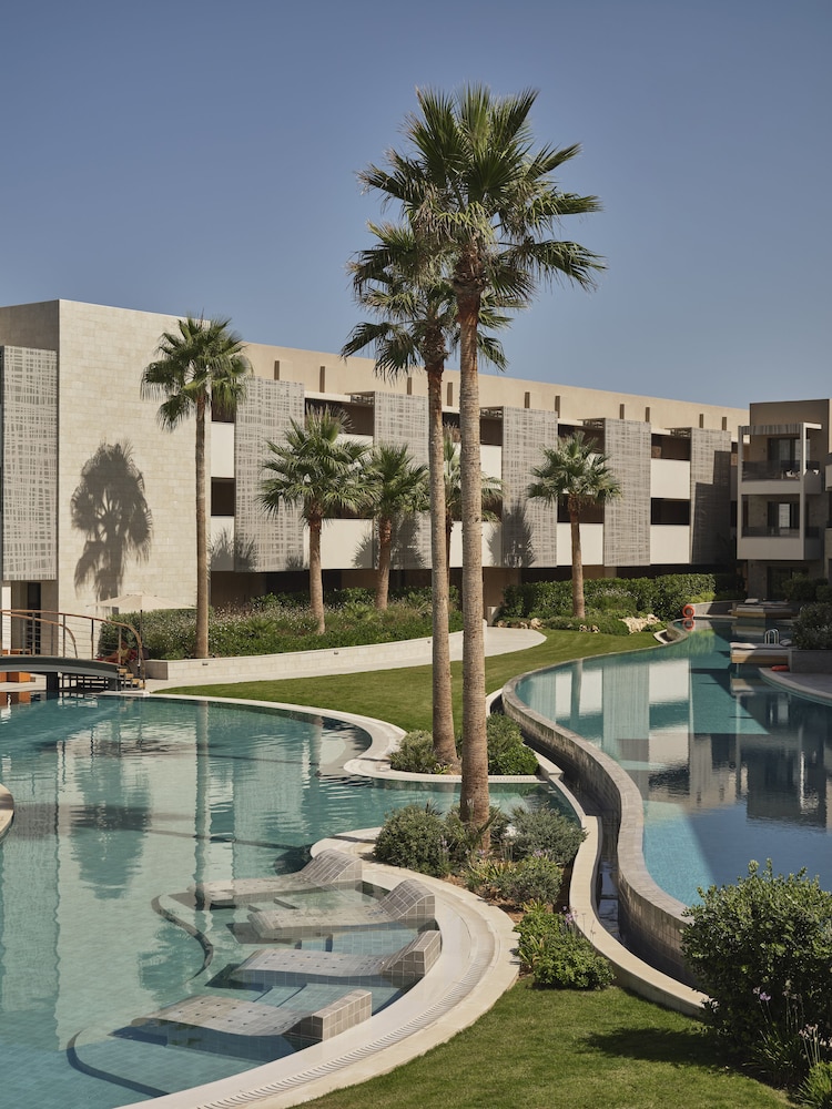 AMIRA LUXURY RESORT & SPA - zdjęcie 3