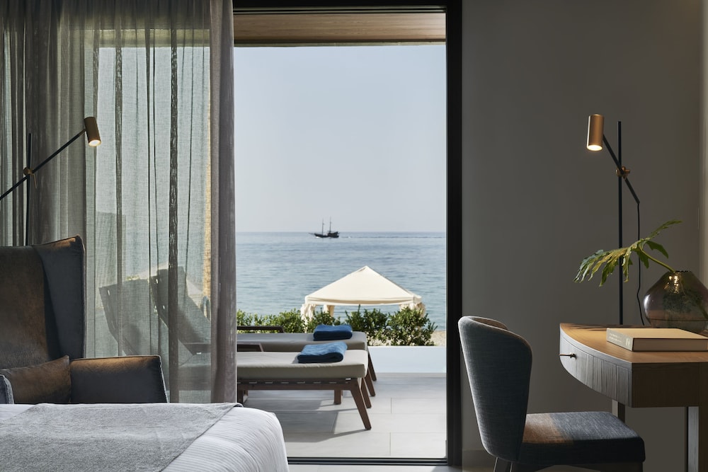 AMIRA LUXURY RESORT & SPA — Hotel rooms in Rethymnon