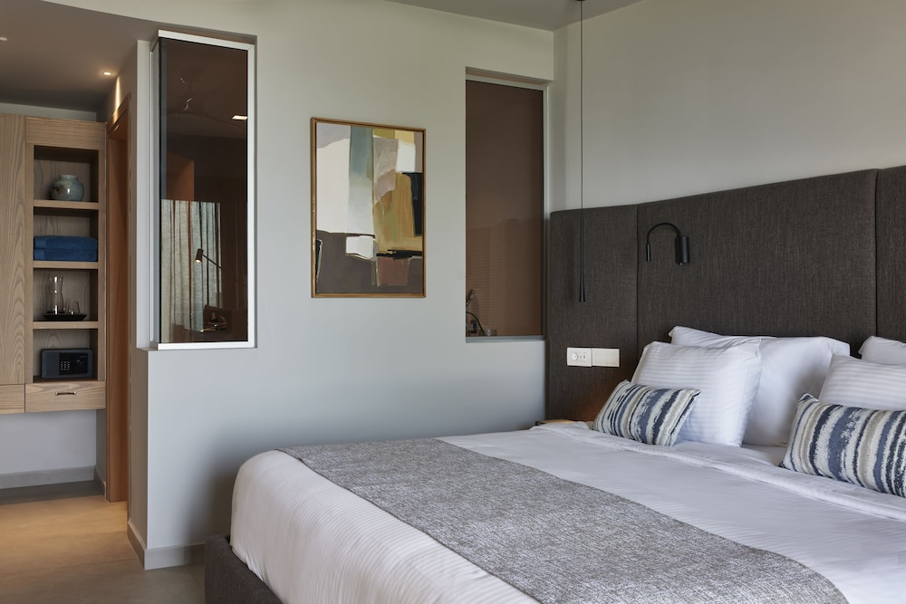 AMIRA LUXURY RESORT & SPA — Hotel rooms in Rethymnon