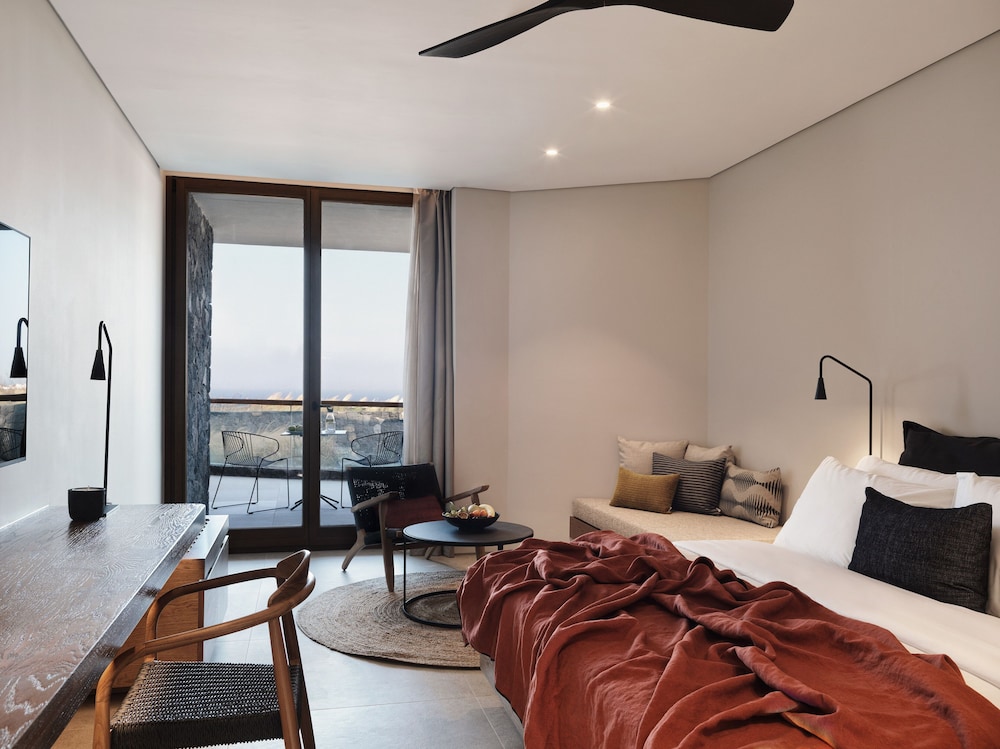 Magma Resort Santorini, Part of The Unbound Collection By Hyatt — Hotel rooms in Imerovigli, South Aegean