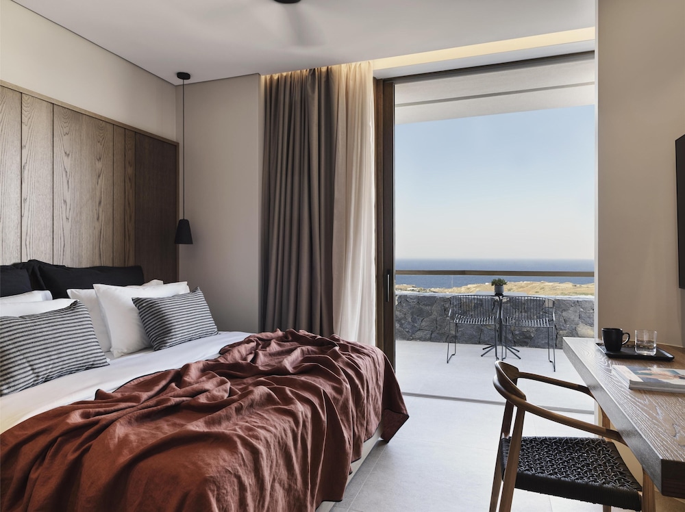 Magma Resort Santorini, Part of The Unbound Collection By Hyatt — Hotel rooms in Imerovigli, South Aegean