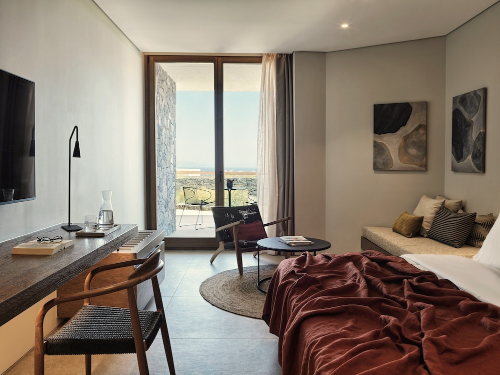 Magma Resort Santorini, Part of The Unbound Collection By Hyatt — Hotel rooms in Imerovigli, South Aegean