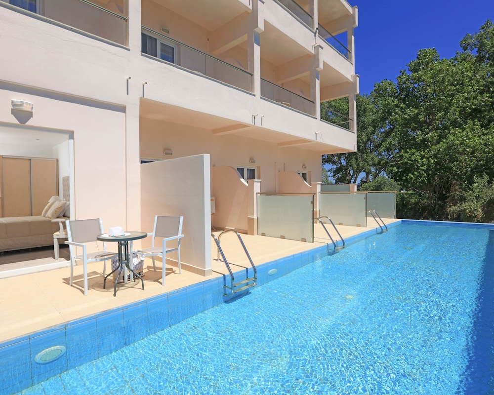 Cavomarina Beach-Adults Only — Swimming pool in Lefkimmi (Corfu), Ionian Islands