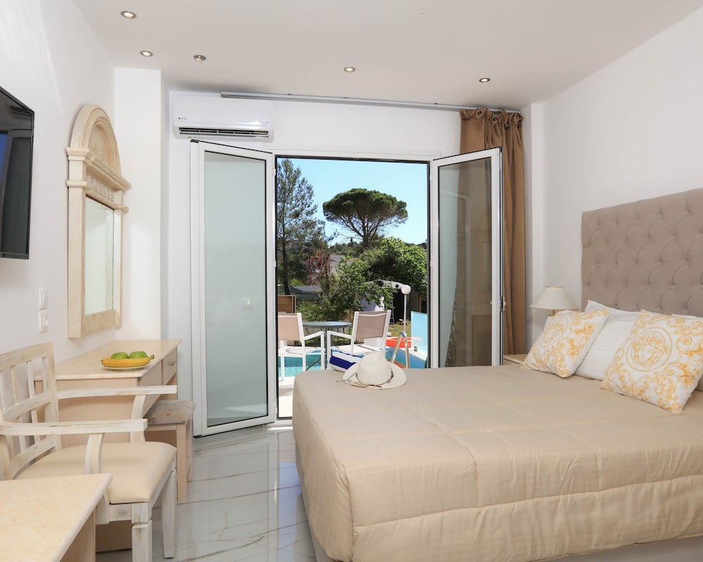 Cavomarina Beach-Adults Only — Hotel rooms in Lefkimmi (Corfu), Ionian Islands