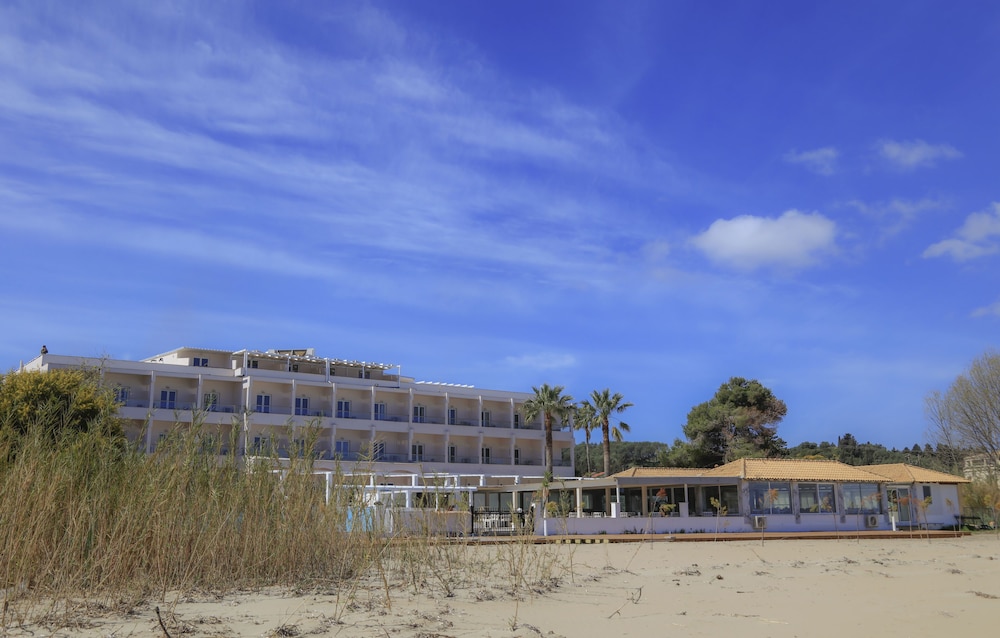 Cavomarina Beach-Adults Only — Hotel building in Lefkimmi (Corfu), Ionian Islands