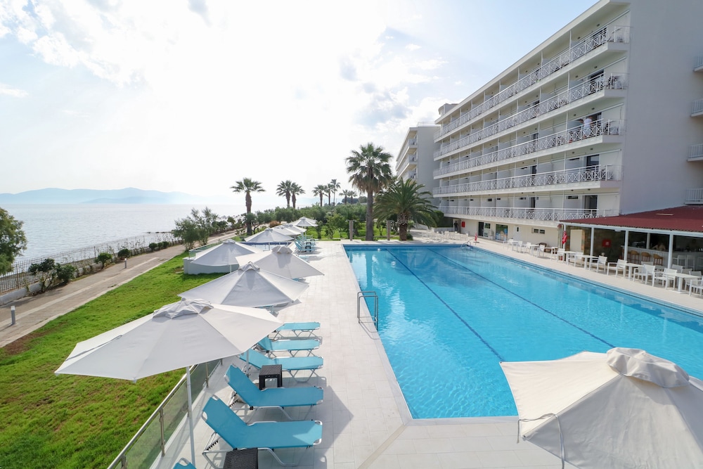 Calamos Beach Hotel by Anayia All Inclusive Resorts — Swimming pool in Marathon, Attica