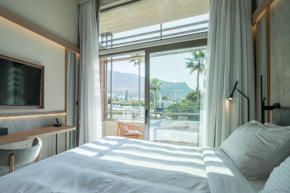 King Minos Retreat Resort & Spa — Hotel rooms in Hersonissos
