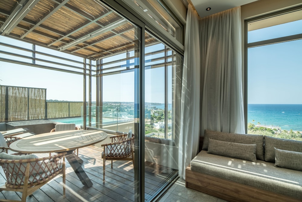 King Minos Retreat Resort & Spa — Hotel rooms in Hersonissos
