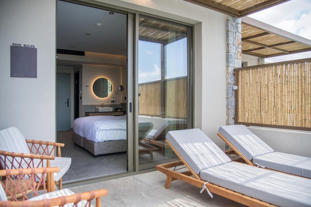 King Minos Retreat Resort & Spa — Hotel rooms in Hersonissos