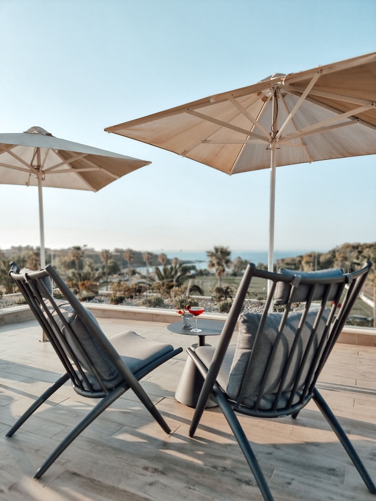 Airis Boutique & Suites — Restaurant & bars in Chania