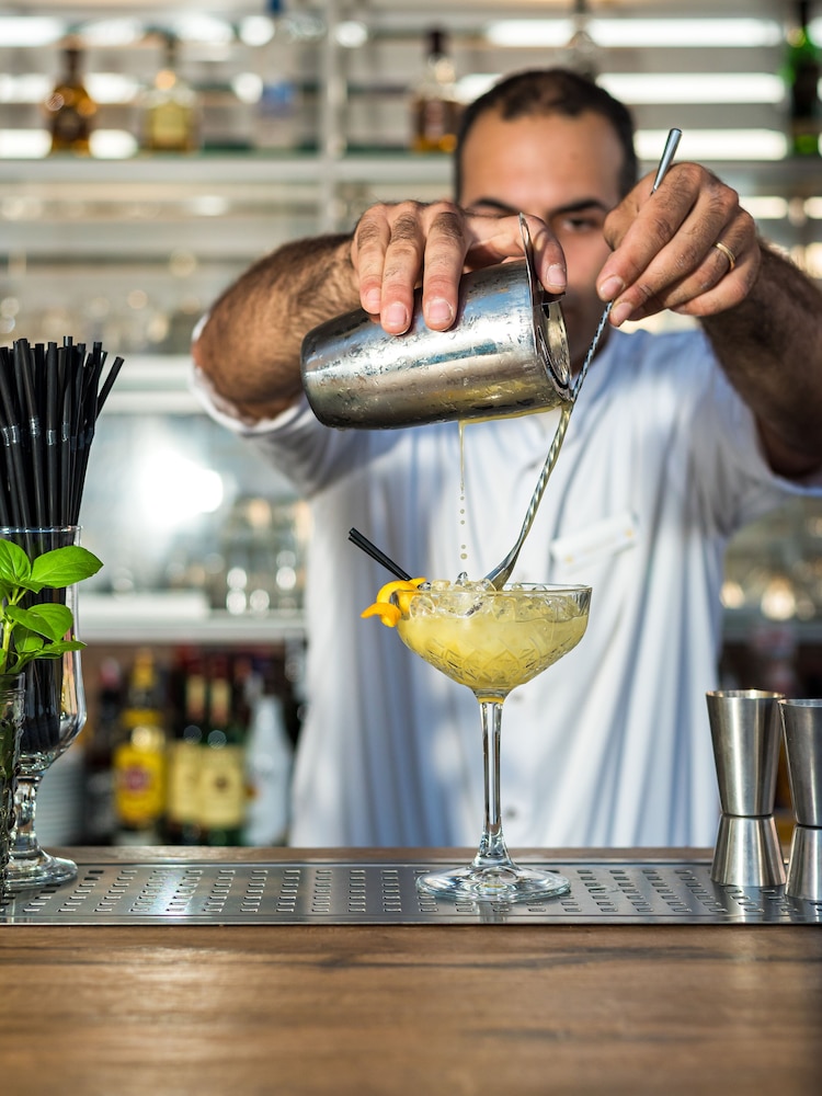 Airis Boutique & Suites — Restaurant & bars in Chania
