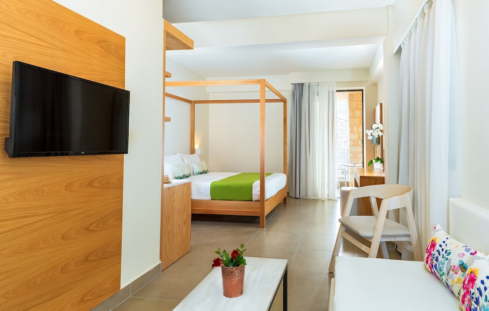 Airis Boutique & Suites — Hotel rooms in Chania