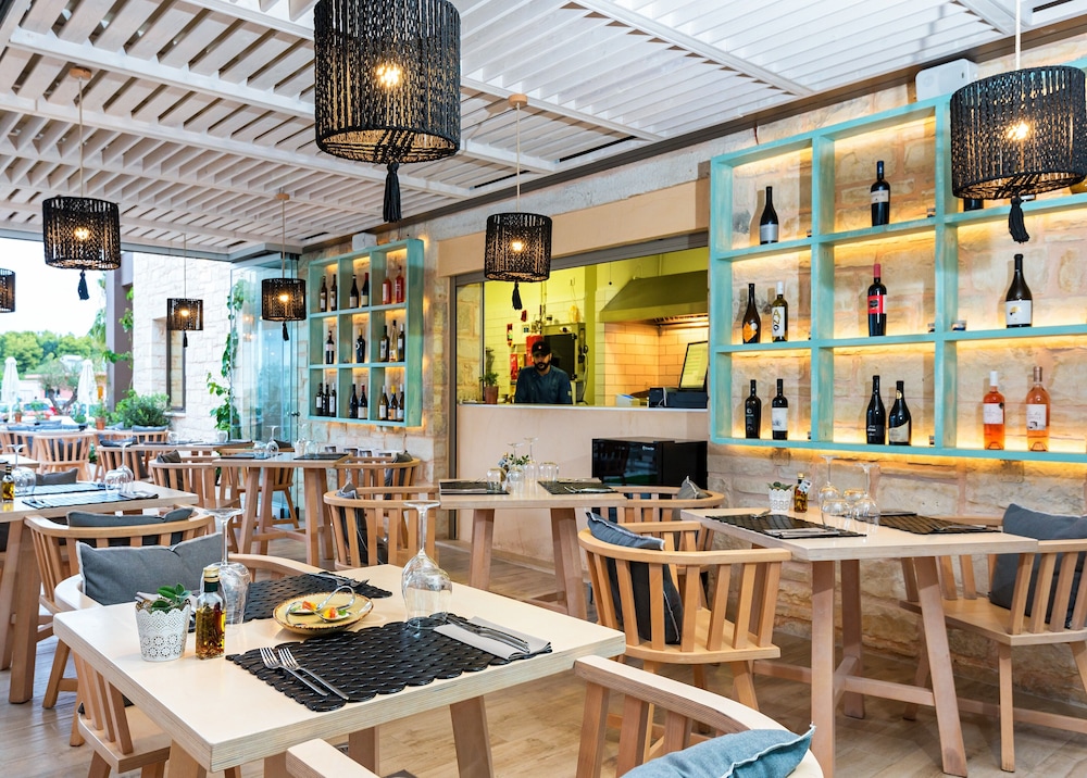 Airis Boutique & Suites — Restaurant & bars in Chania
