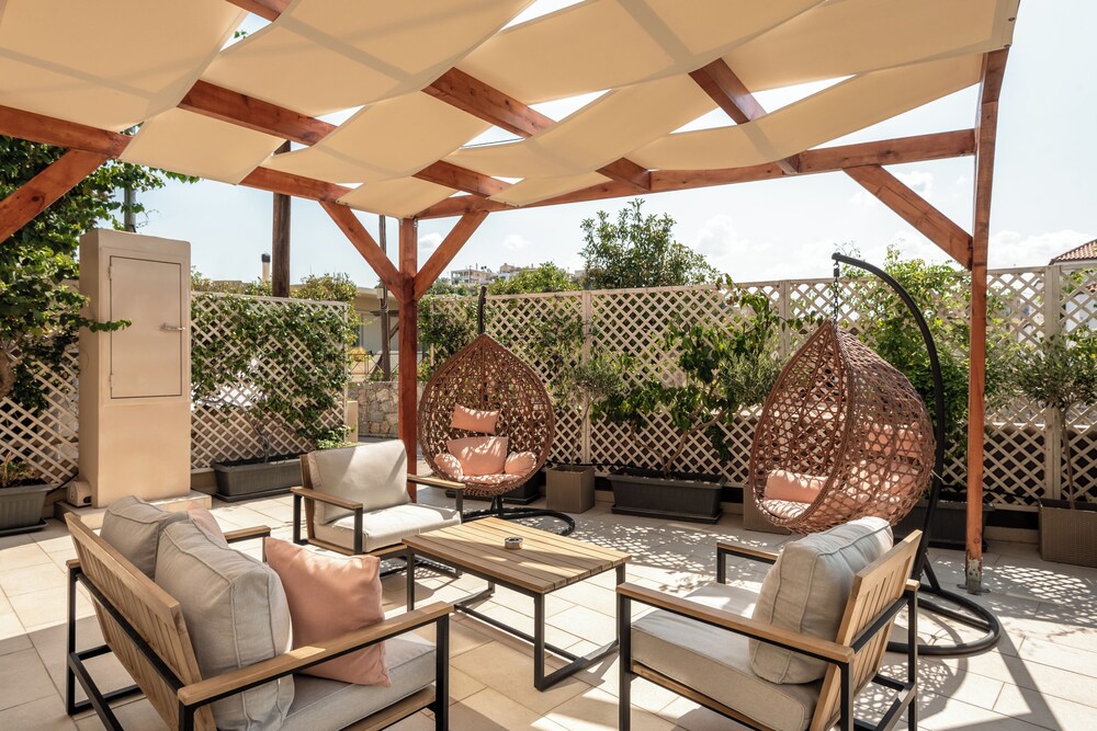 Airis Boutique & Suites — Restaurant & bars in Chania