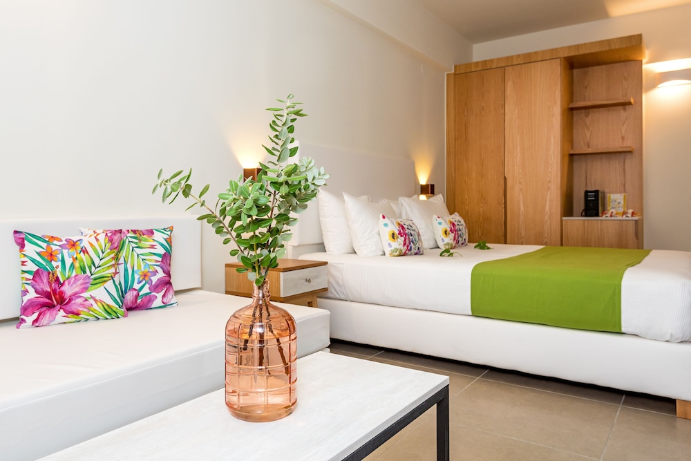 Airis Boutique & Suites — Hotel rooms in Chania