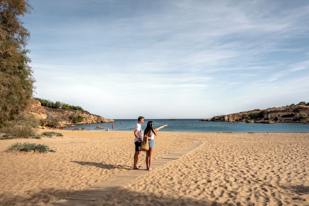 Airis Boutique & Suites — Beach in Chania