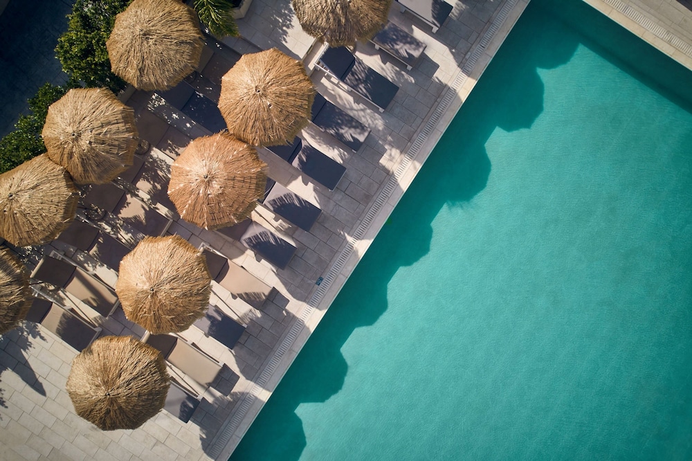 Altura Hotel Zakynthos — Beach in Tsilivi, Ionian Islands