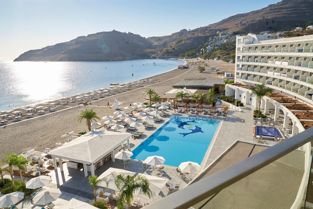 Lindos Bay Suites — Swimming pool in Lindos, South Aegean