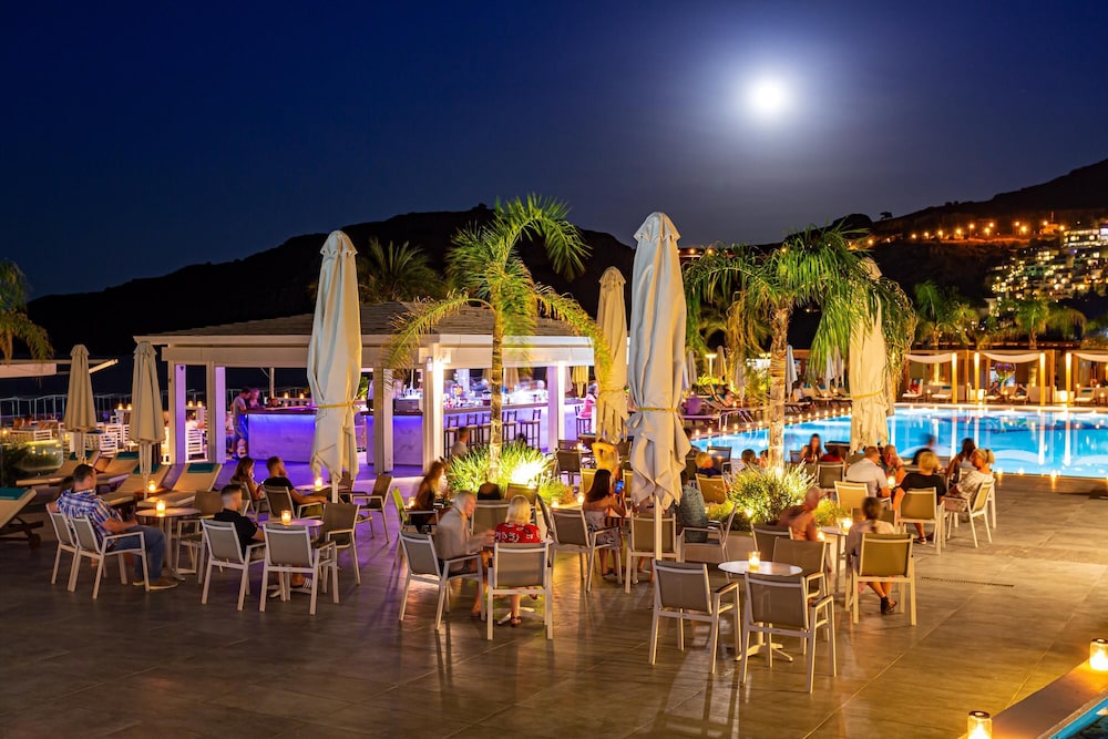Lindos Bay Suites — Restaurant & bars in Lindos, South Aegean