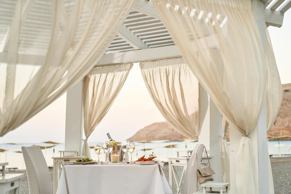 Lindos Bay Suites — Restaurant & bars in Lindos, South Aegean