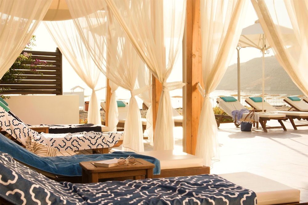 Lindos Bay Suites — Beach in Lindos, South Aegean
