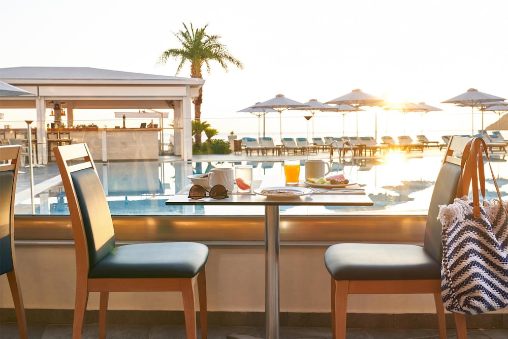 Lindos Bay Suites — Restaurant & bars in Lindos, South Aegean