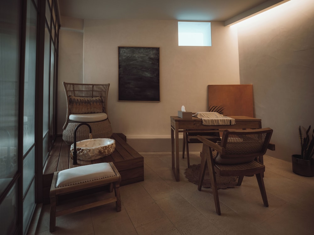 Asty Mykonos Hotel & Spa -World of One Hotel Group — Hotel rooms in Mykonos Town, South Aegean