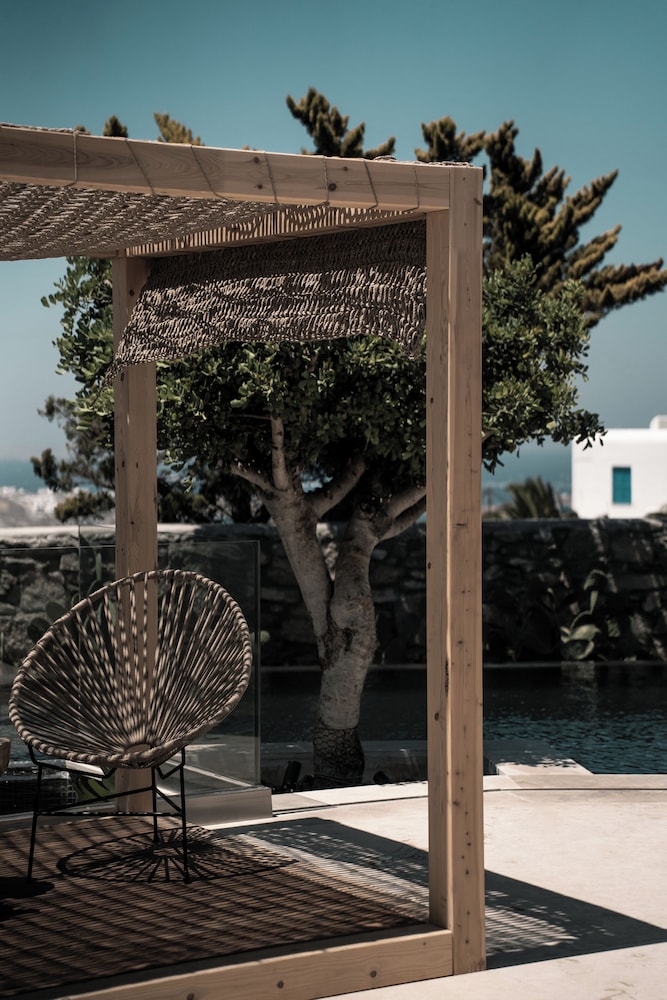 Asty Mykonos Hotel & Spa -World of One Hotel Group — Beach in Mykonos Town, South Aegean