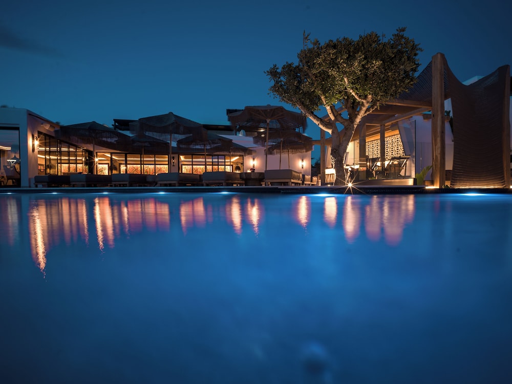 Asty Mykonos Hotel & Spa -World of One Hotel Group - zdjęcie 2