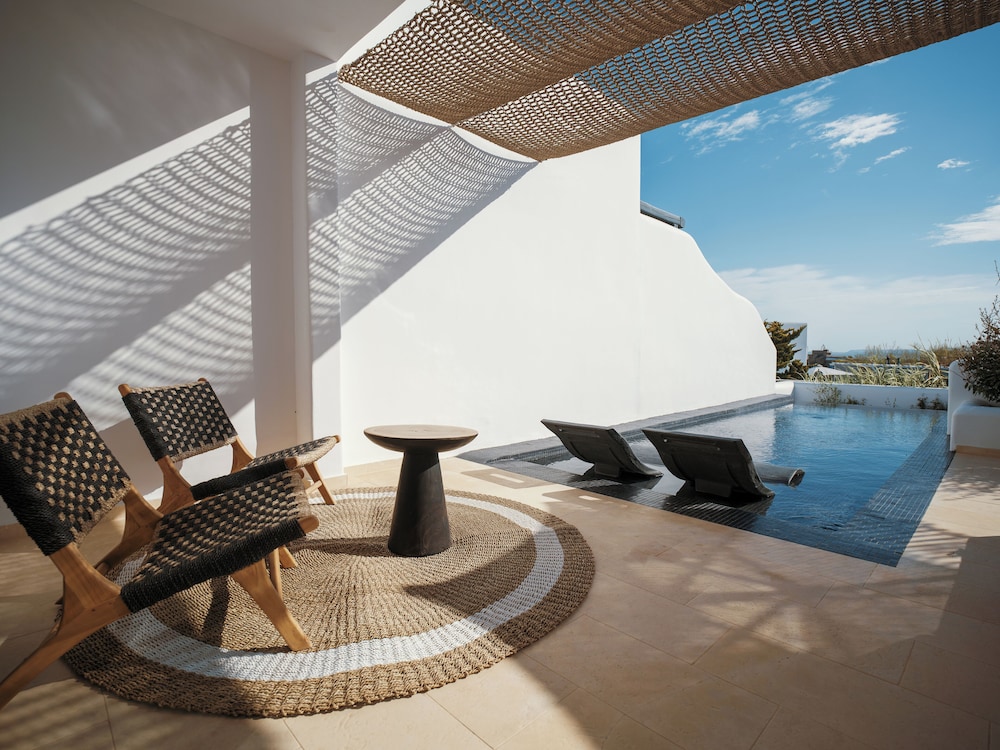 Asty Mykonos Hotel & Spa -World of One Hotel Group — Swimming pool in Mykonos Town, South Aegean